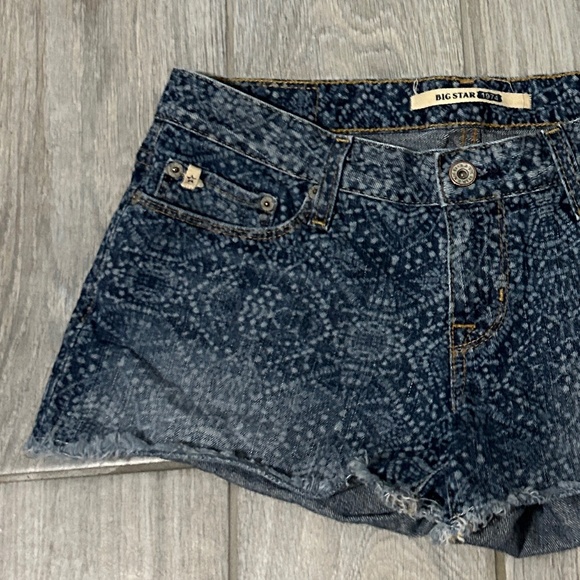 Big Star Pants - Women's Big Star 1974 Low Rise Patterned Jean Shorts - 27